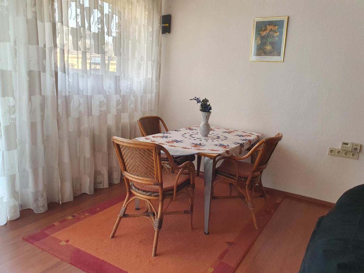 Ferienwohnung Am Rauenhuebel Völklingen Екстериор снимка